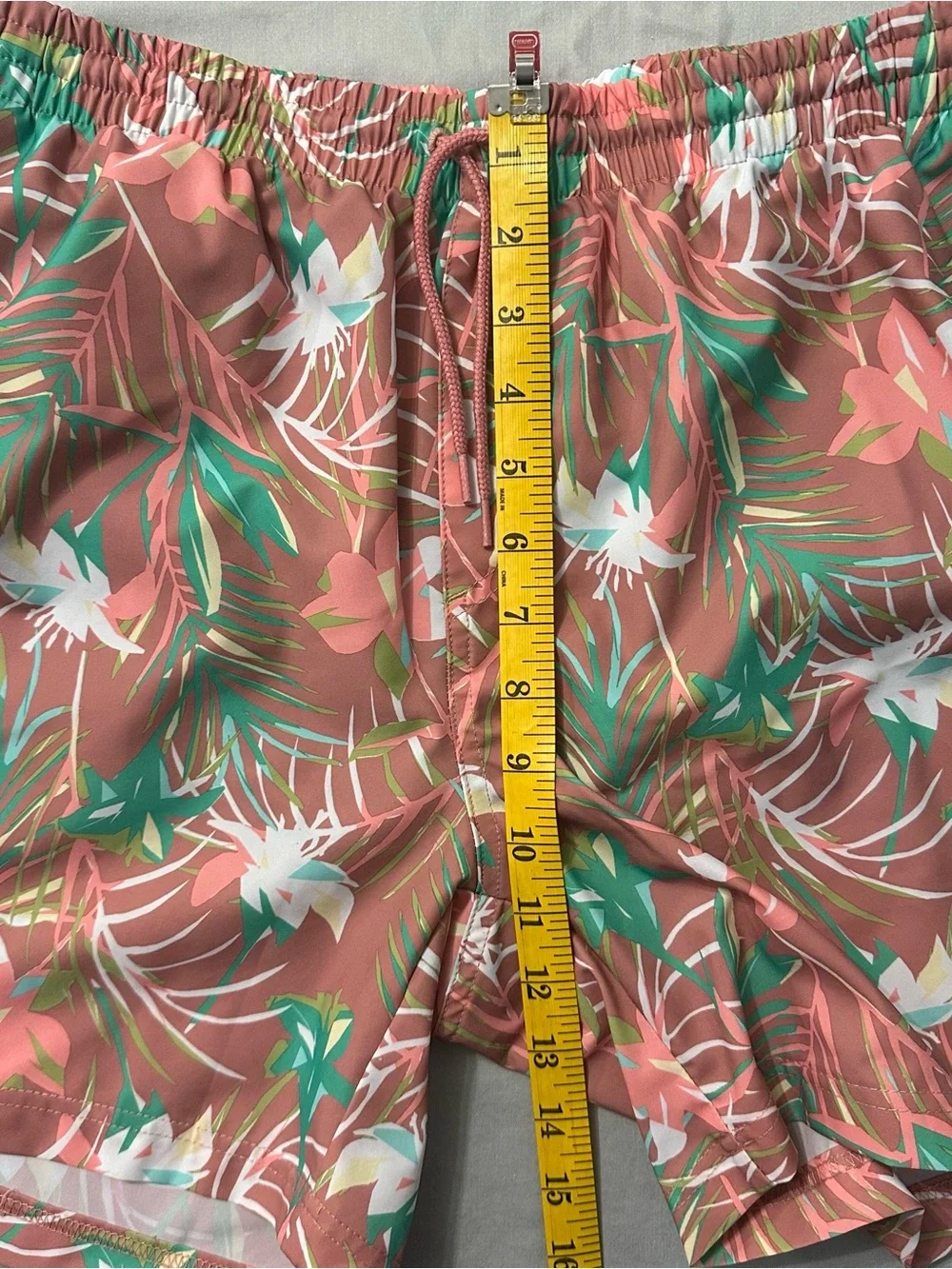 Columbia PFG Rambler Water Shorts Mens M Swim Trunks Pink Floral Tropical Lined